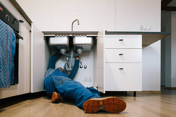 Professional Leak Detection technician working in Stephenson, VA